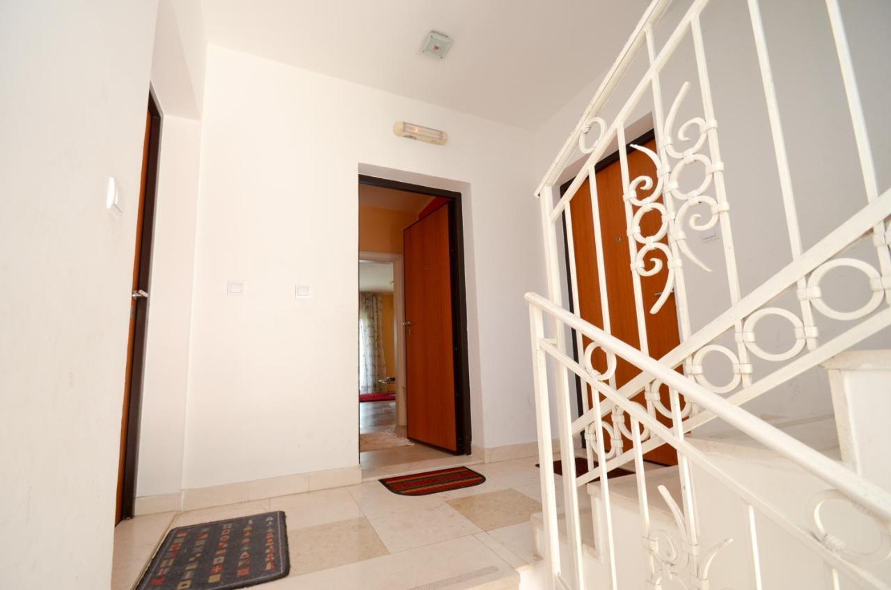 Tea Lux Apartment Kotor Eksteriør billede